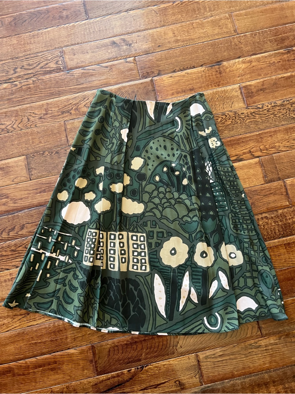 Marimekko Green and Cream Graphic A-Line Skirt - Picture 4 of 16